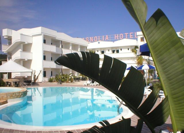 Hotel Magnolia**** - Vieste