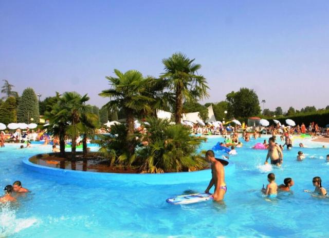 Camping Bella Italia - Peschiera del Garda