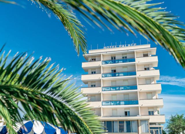 Hotel Palace**** - Bibione Spiaggia