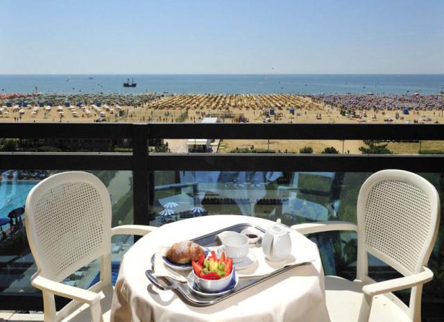 Hotel Palace**** - Bibione Spiaggia