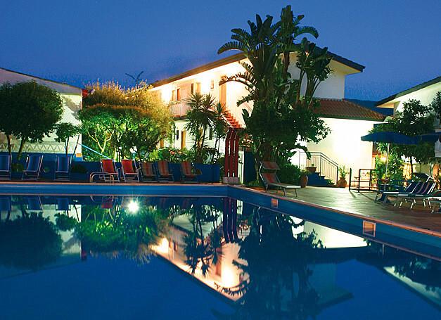 Hotel Grotticelle*** - Capo Vaticano