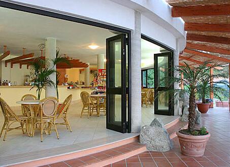 Hotel Grotticelle*** - Capo Vaticano