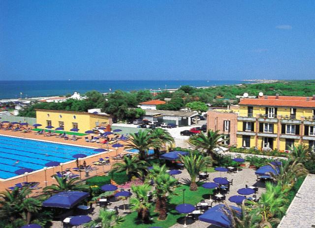 Residence Continental Resort - Tirrenia