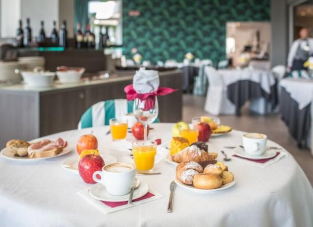 Hotel San Giorgio**** - Caorle Porto Santa Margherita
