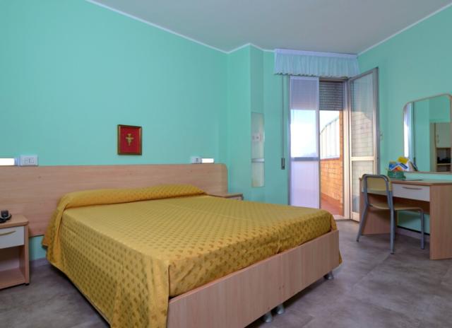 Hotel Maxim’s*** - Martinsicuro - Villa Rosa