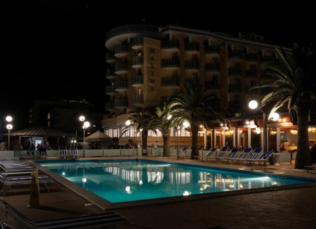 Hotel Maxim’s*** - Martinsicuro - Villa Rosa