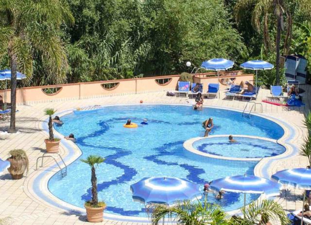 Hotel Old River*** - Capo Vaticano