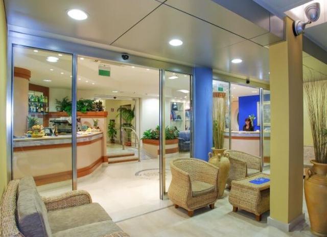 Residence Mare Blu - Martinsicuro - Villa Rosa