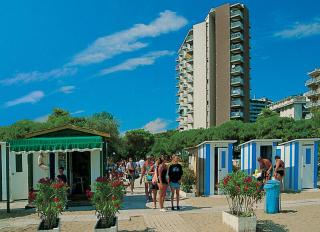 Condominio Bianco Nero