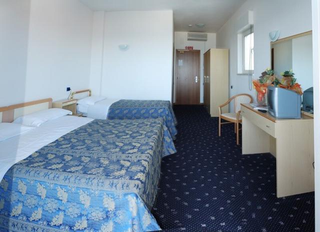 Hotel Medi Garden Resort*** - Alba Adriatica