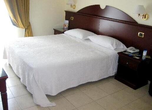 Club Hotel Kennedy**** - Roccella Jonica