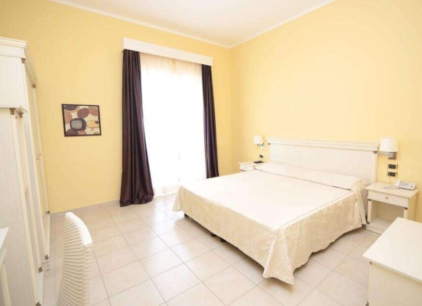 Club Hotel Kennedy**** - Roccella Jonica