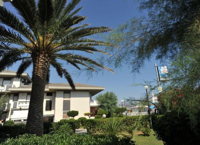 Residence Le Palme - Ismare - Silvi Marina