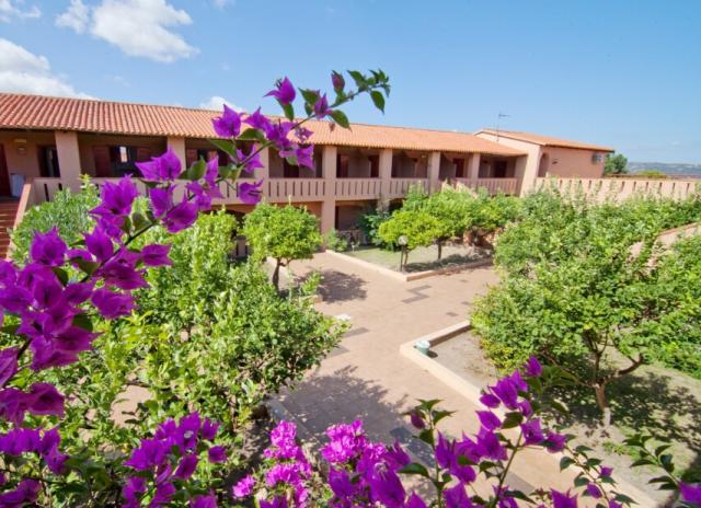 Hotel Villaggio Cala Bitta*** - Cala Bitta