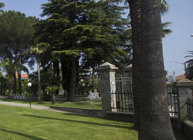 Residence Villa Paola - Loano