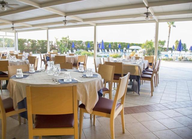 Hotel Village Paradise**** - Marina di Mandatoriccio