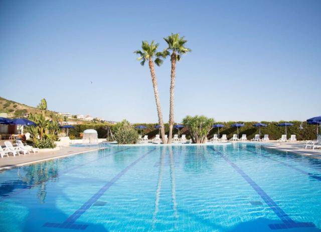 Hotel Village Paradise**** - Marina di Mandatoriccio