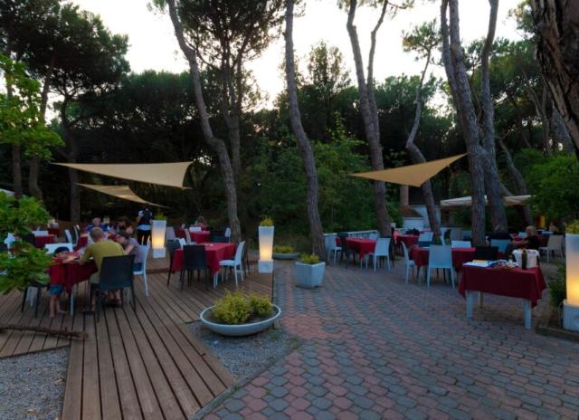 Camping Village Rosapineta*** - Rosolina Mare