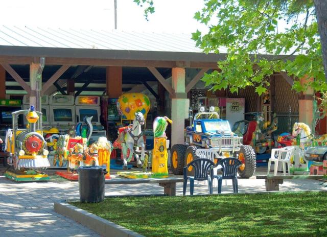 Camping Village Rosapineta*** - Rosolina Mare