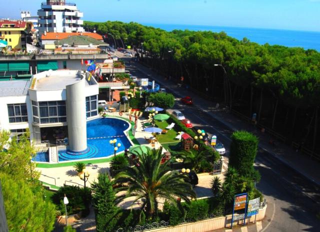 Hotel Meripol**** - Alba Adriatica