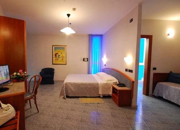Hotel Meripol**** - Alba Adriatica