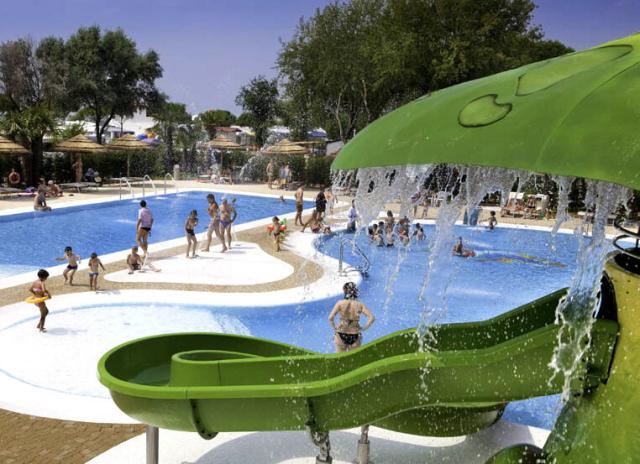 Camping Village Vela Blu**** - Cavallino Lido