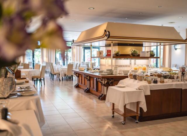 Hotel Excelsior**** - Jesolo Lido Centro