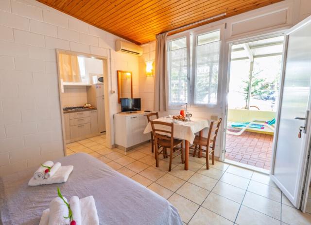 Villaggio Turistico Rosapineta Sud**** - Rosolina Mare