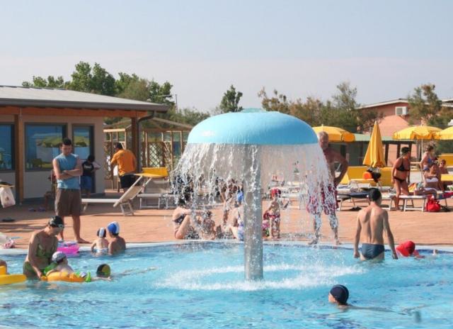 Villaggio Turistico Rosapineta Sud**** - Rosolina Mare