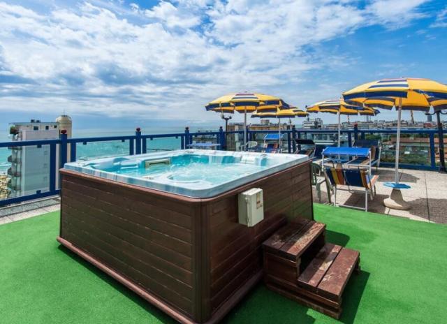 Hotel Brioni Mare**** - Jesolo Lido Centro