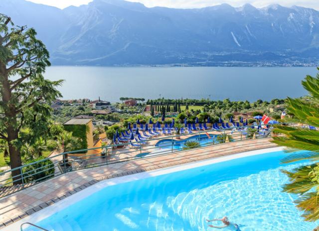 Hotel San Pietro**** - Limone sul Garda