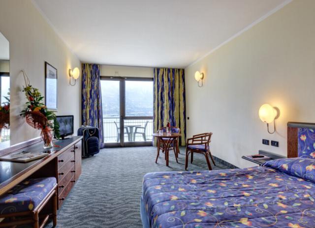 Hotel San Pietro**** - Limone sul Garda