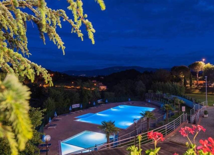 Camping Village Il Poggetto - Troghi