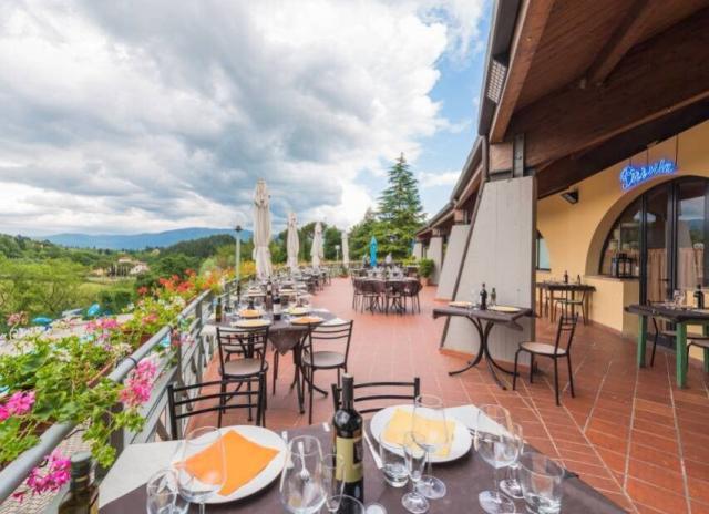 Camping Village Il Poggetto - Troghi