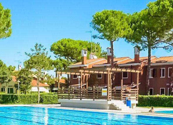 Villaggio Michelangelo (dodavatel 2) - Bibione Spiaggia