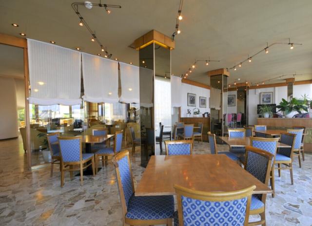 Hotel David*** - Cesenatico