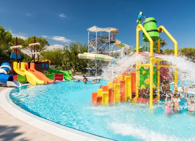 Camping Residence Village***** - Cavallino Lido