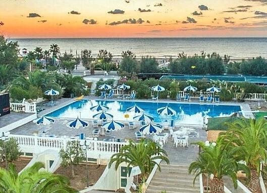 Hotel Pellegrino Palace**** - Vieste