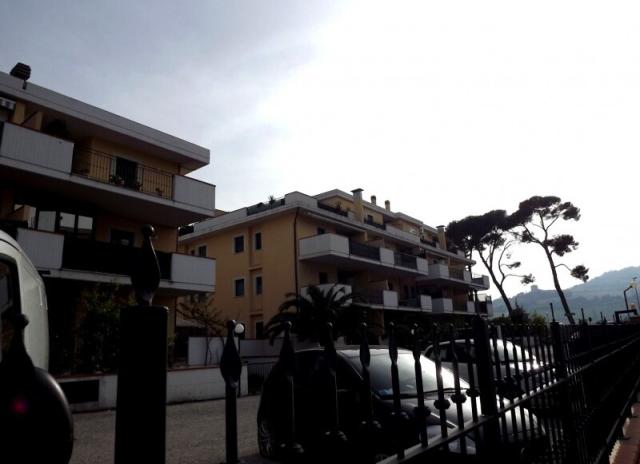 Residence Mimosa - Martinsicuro - Villa Rosa