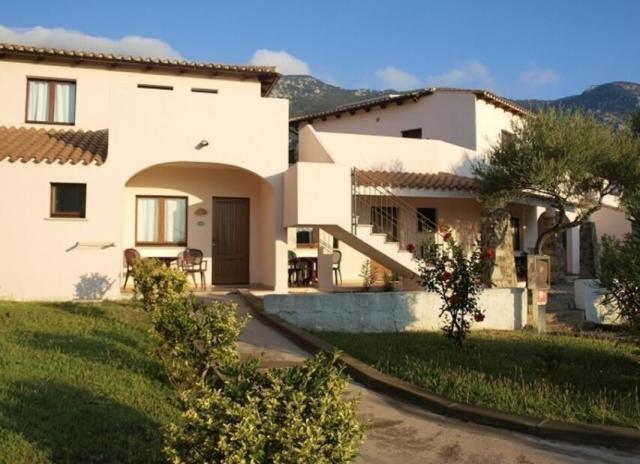 Hotel Cala Gonone Beach Village - Cala Gonone