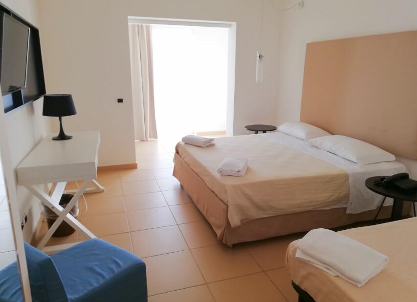 Hotel Futura Club Spiagge Bianche**** - Fontane Bianche