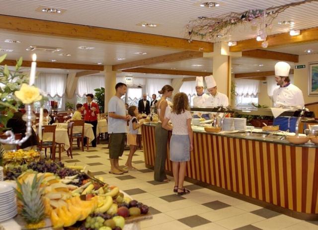 Aparthotel Holiday**** - Bibione Terme