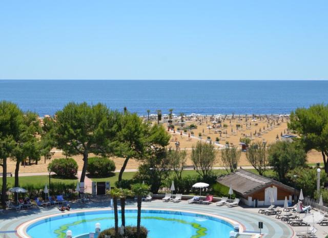 Aparthotel Holiday**** - Bibione Terme