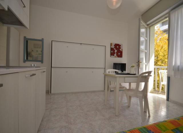 Aparthotel Pineda** - Bibione Spiaggia