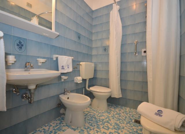 Aparthotel Pineda** - Bibione Spiaggia