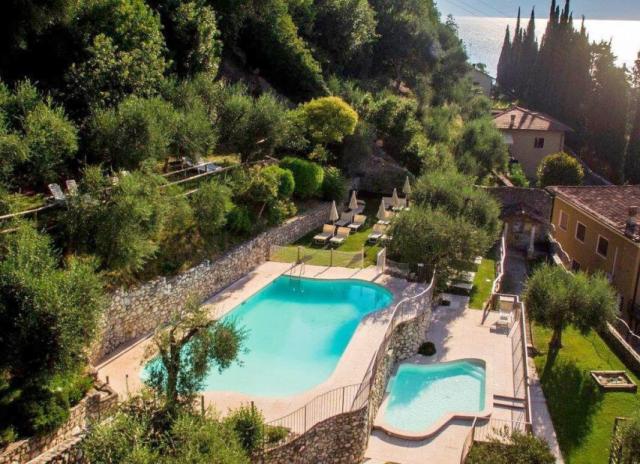 Residence Borgo Alba Chiara - Toscolano-Maderno