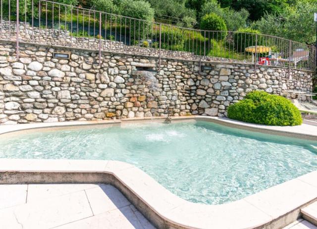 Residence Borgo Alba Chiara - Toscolano-Maderno