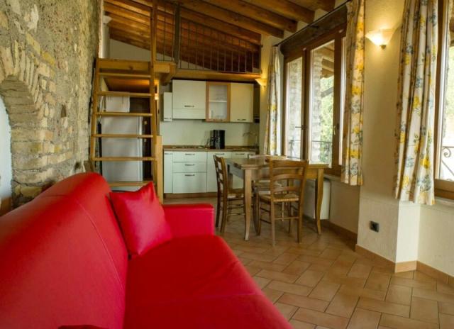 Residence Borgo Alba Chiara - Toscolano-Maderno