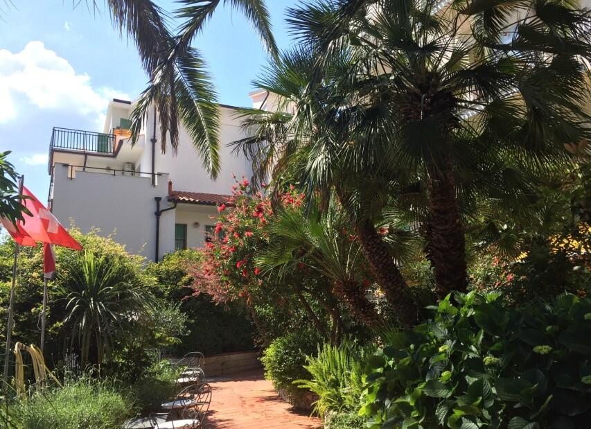 Residence Dei Fiori - Pietra Ligure