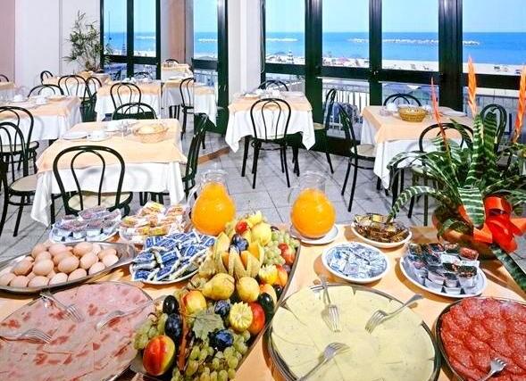 Hotel Astoria Beach*** - Pesaro